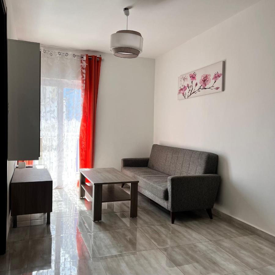 F4 Room 3, Private Room Two Single Beds Shared Bathroom Msida Εξωτερικό φωτογραφία